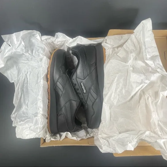 Reebok Classic Harman Leather Sneakers | Black (Men’s 8)(Women’s 9.5) - Picture 9 of 10